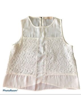 $5 SALE Elodie Ivory Lace Inset Tank Top Size XS
